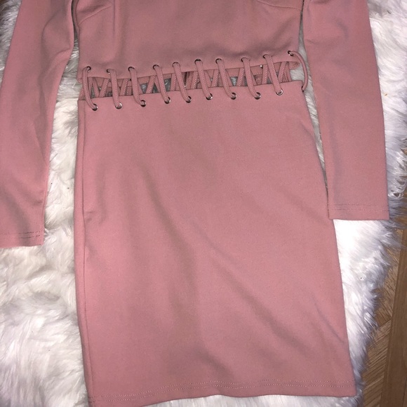 Dress - Picture 3 of 3